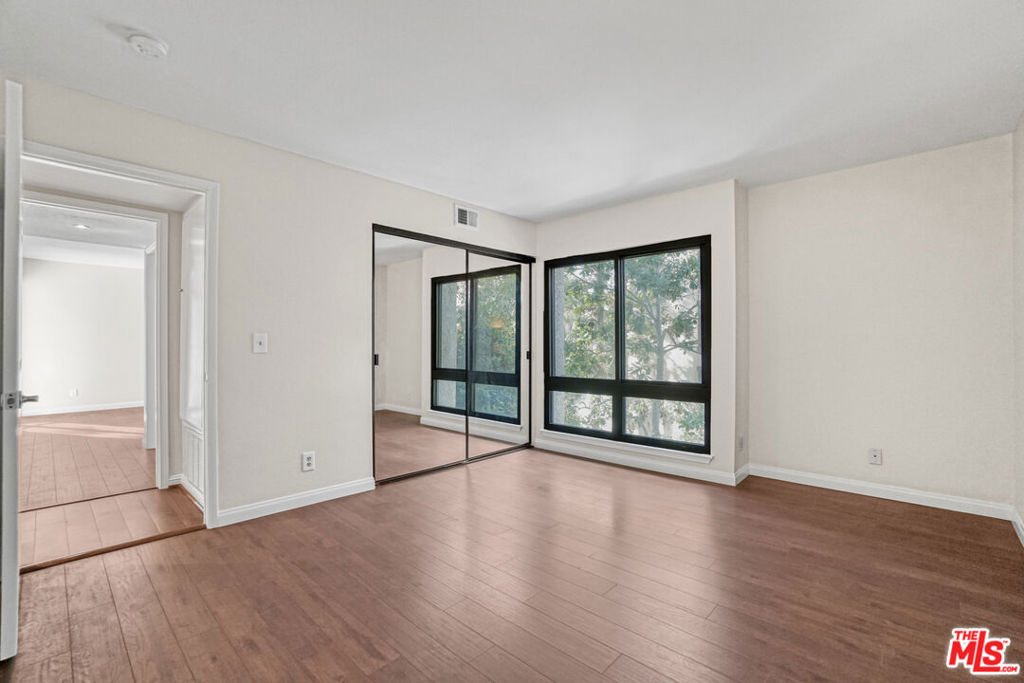 MLS #25626827 image #18