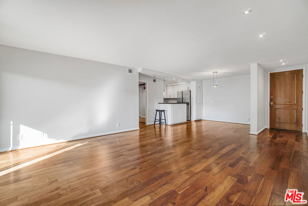 MLS #25626827 image #2