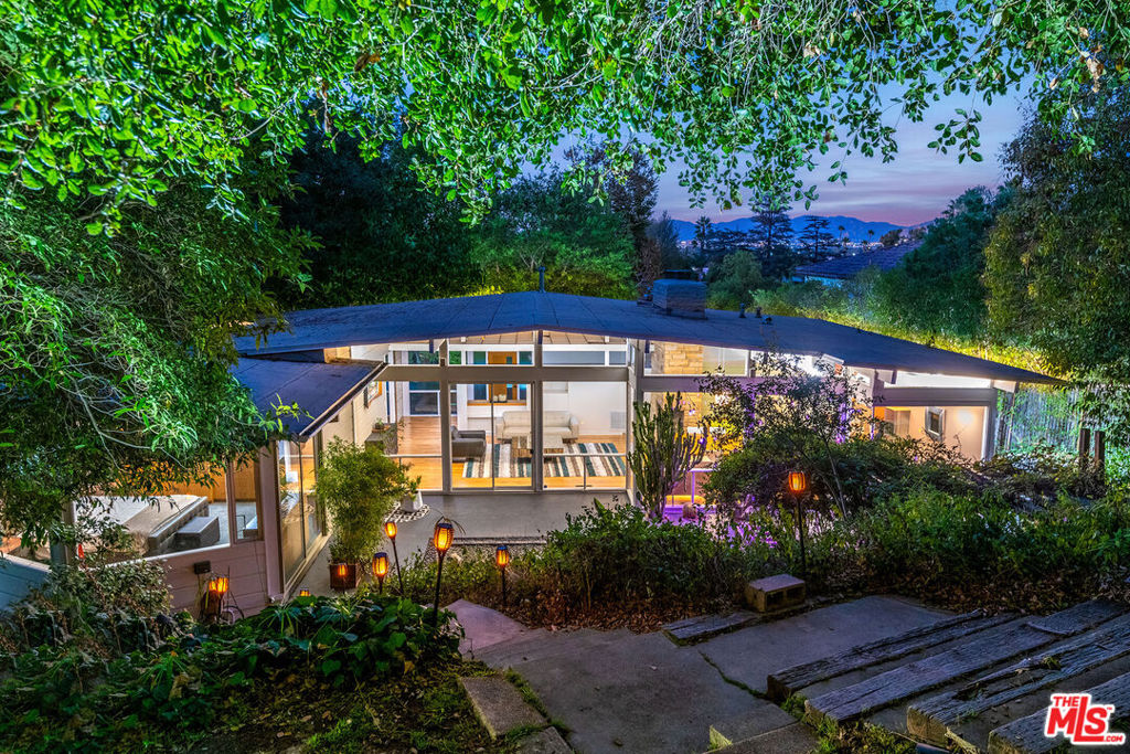 MLS #25626851 image #1