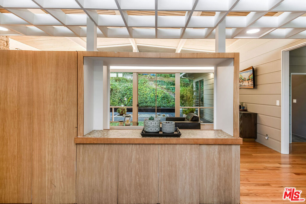 MLS #25626851 image #15