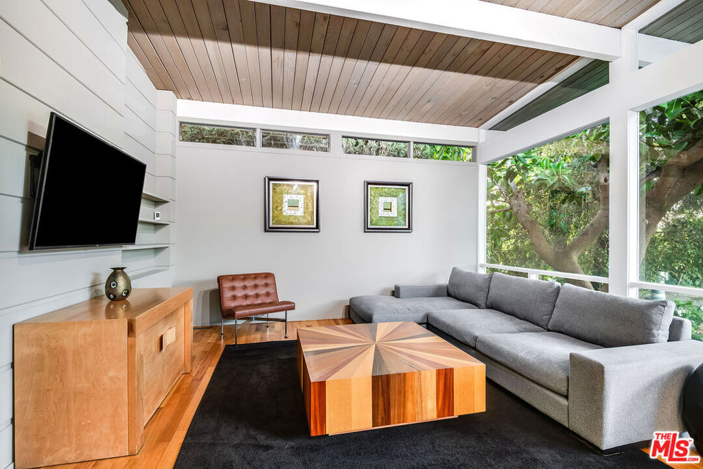 MLS #25626851 image #17