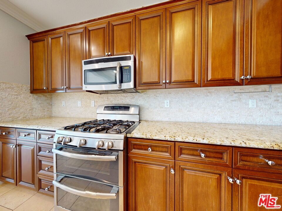 MLS #25626903 image #12