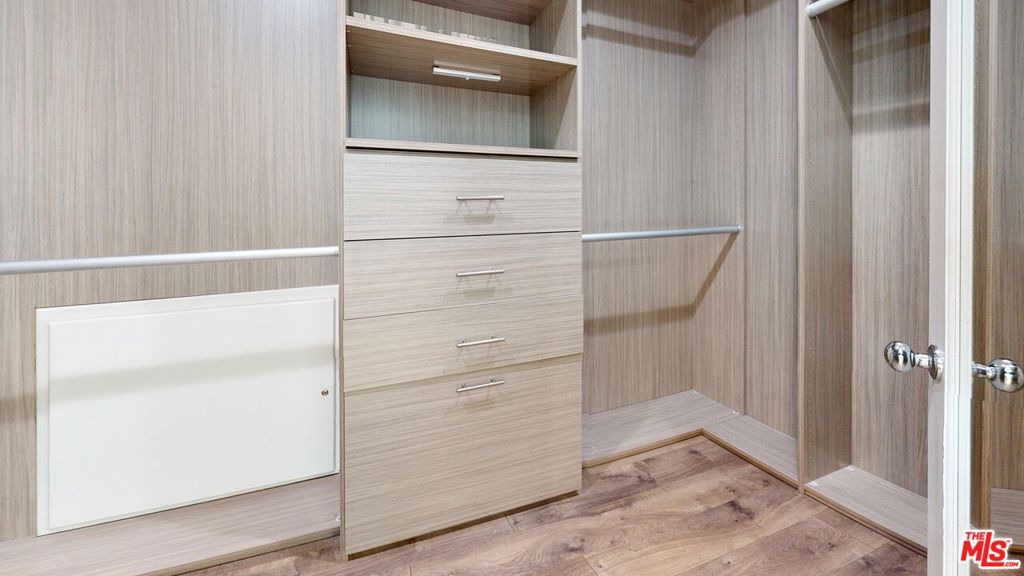 MLS #25626903 image #32