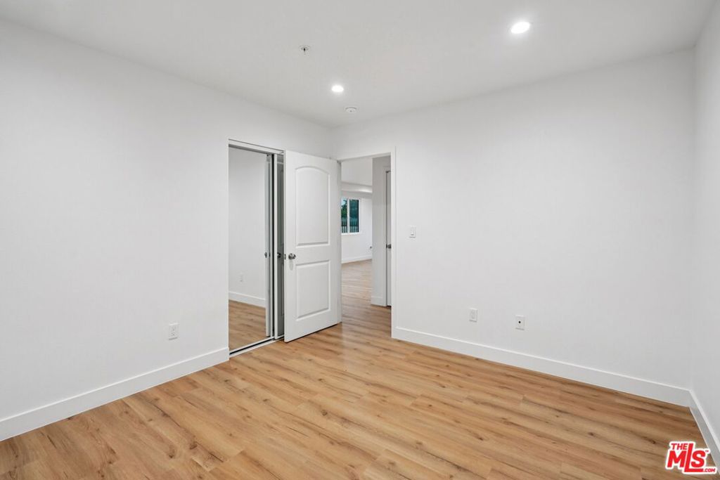 MLS #25626957 image #19