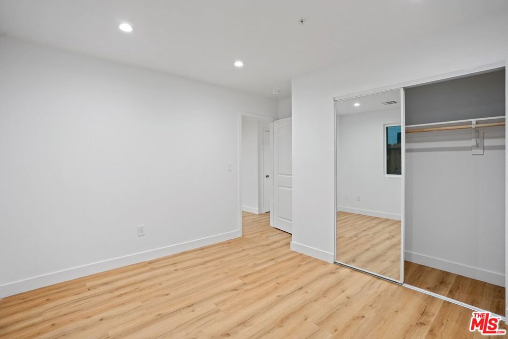 MLS #25626957 image #24