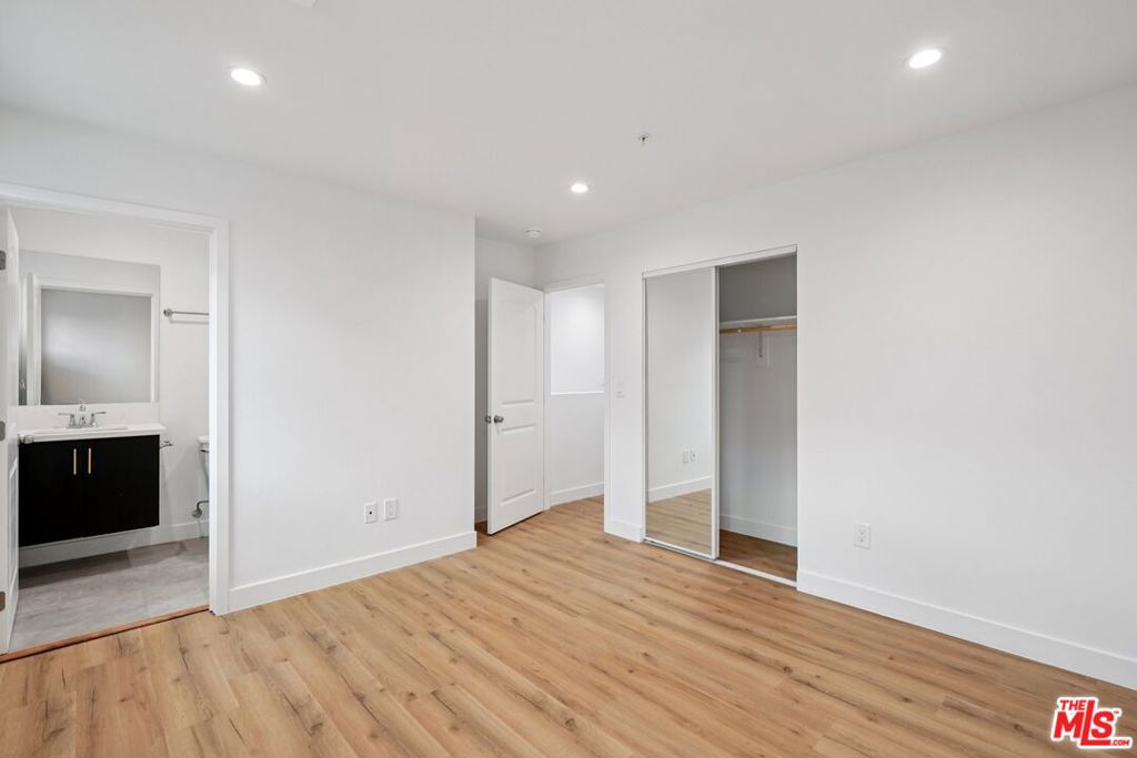 MLS #25626957 image #30