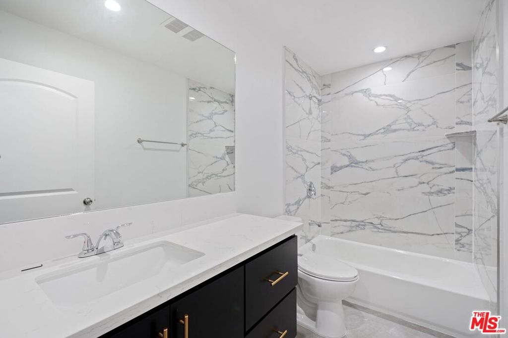 MLS #25626957 image #35