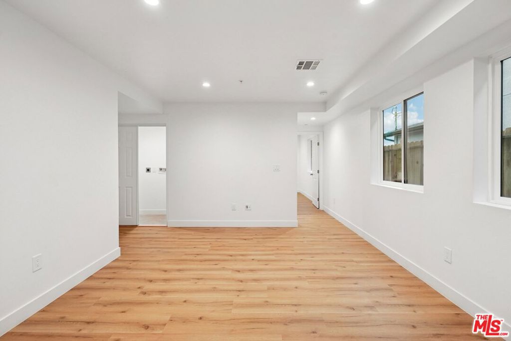 MLS #25626957 image #5