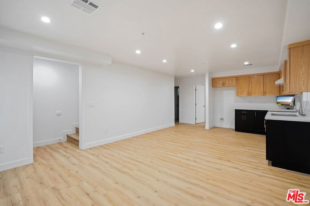 MLS #25626957 image #7