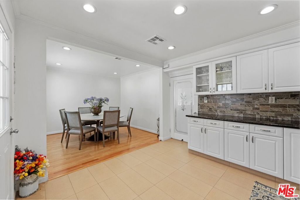 MLS #25626959 image #3