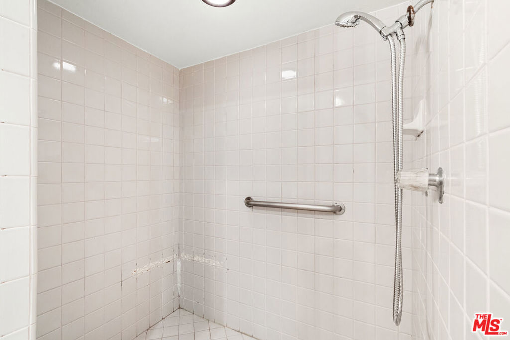 MLS #25626969 image #13