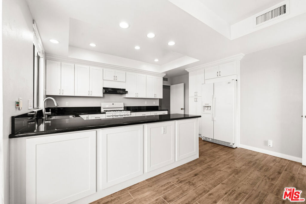 MLS #25626969 image #23