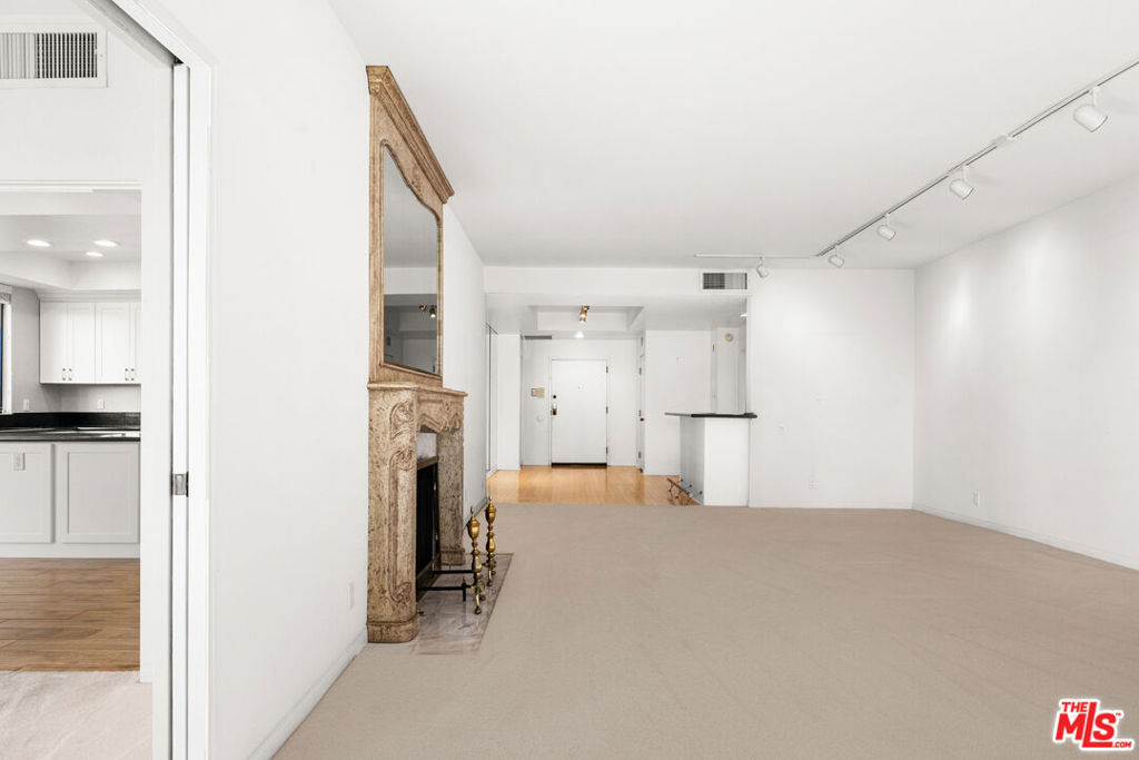 MLS #25626969 image #40