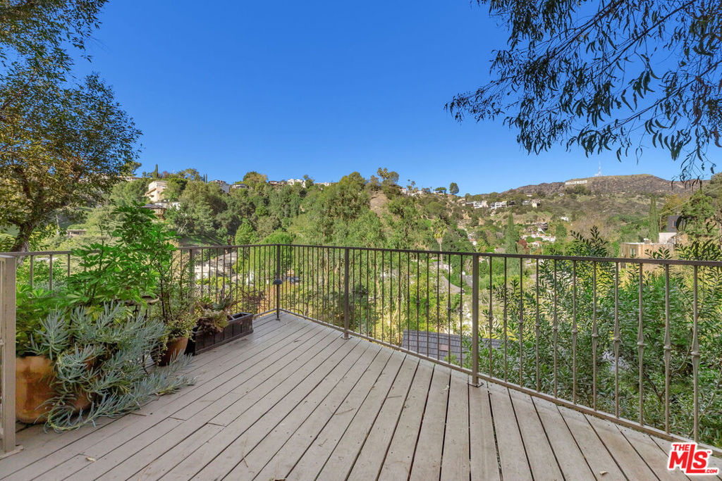 MLS #25627089 image #18