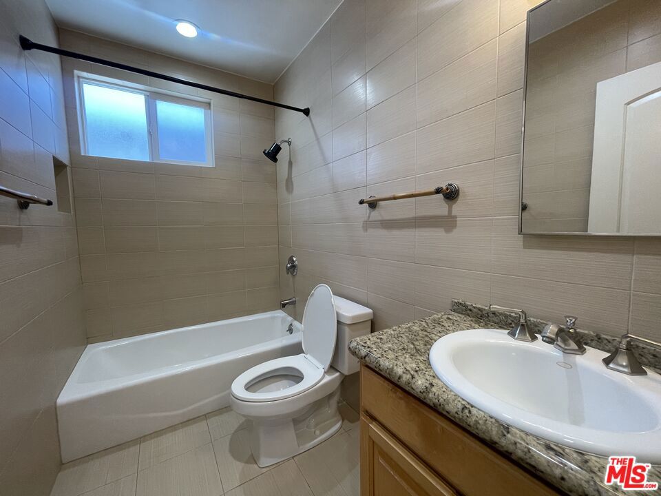 MLS #25627487 image #9