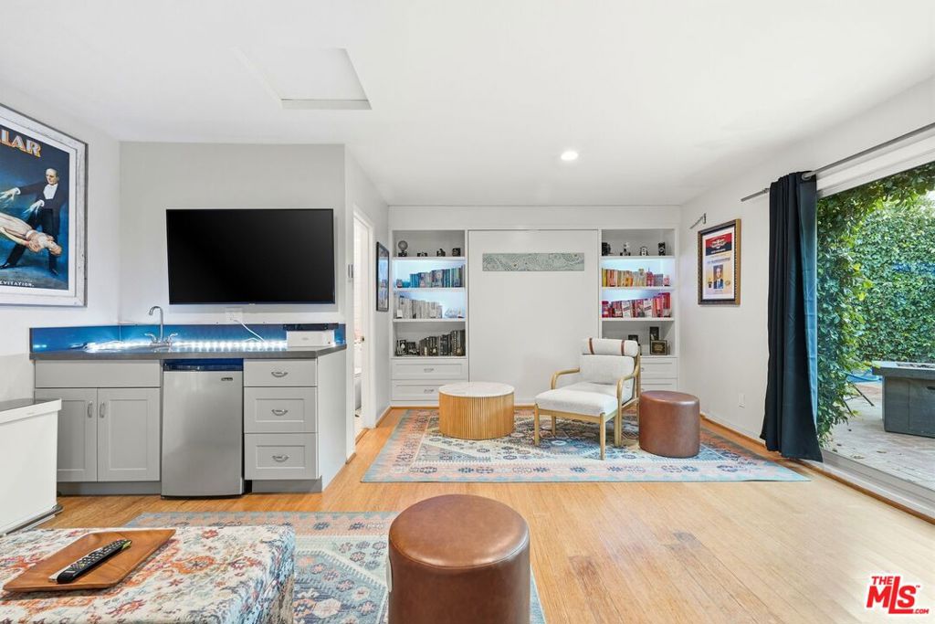 MLS #25627493 image #24