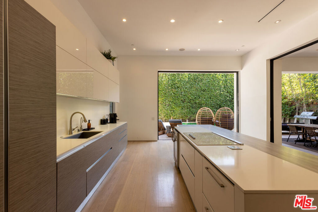 MLS #25628757 image #19