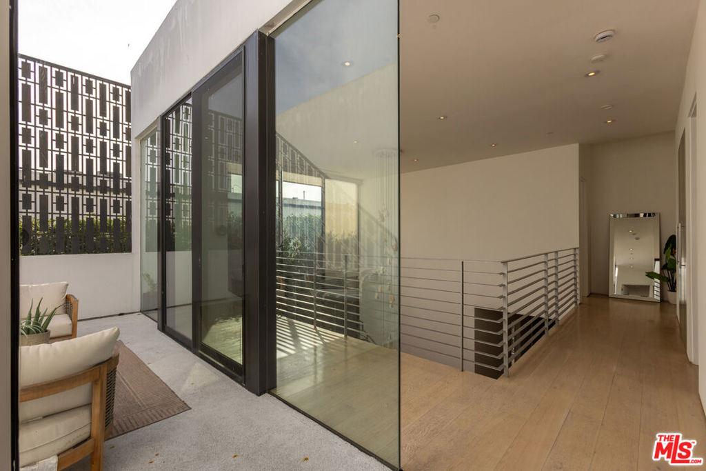 MLS #25628757 image #23