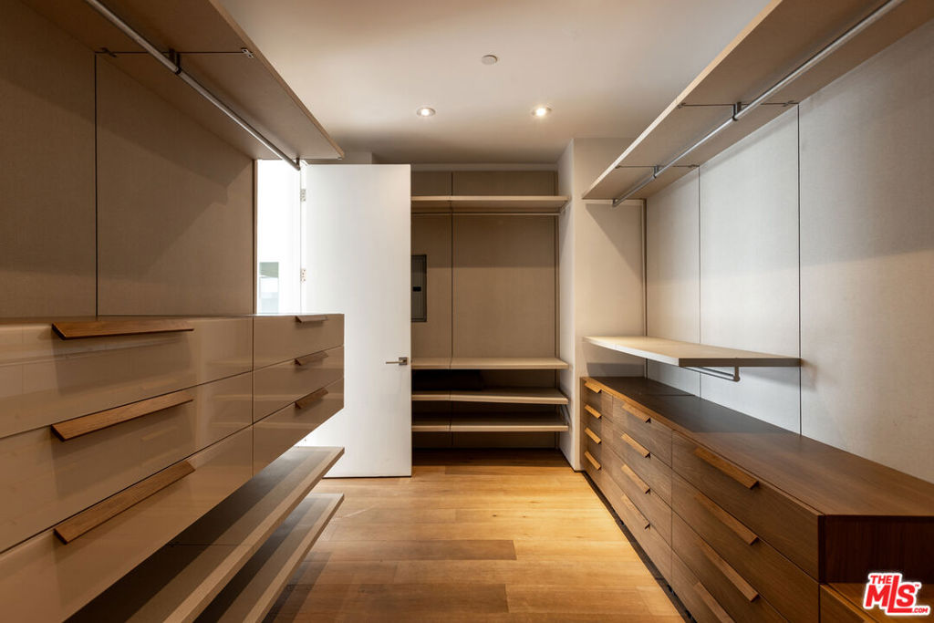 MLS #25628757 image #31