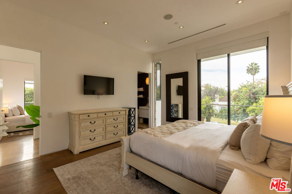 MLS #25628757 image #36