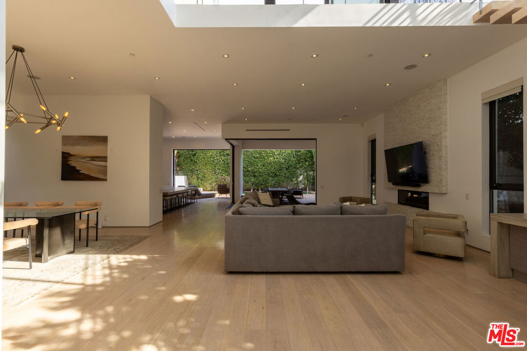 MLS #25628757 image #4