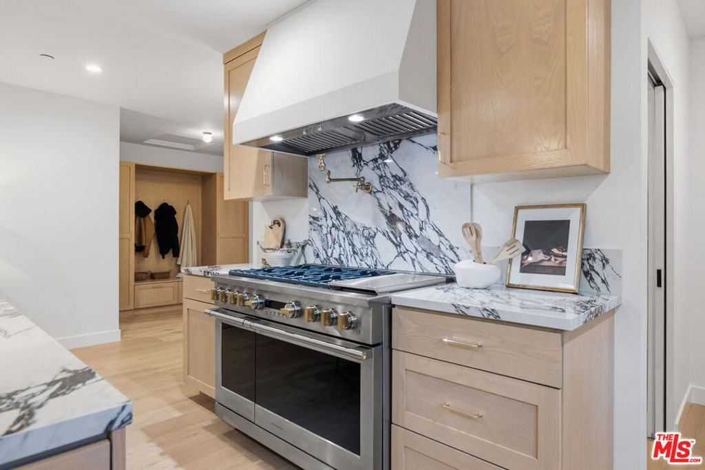 MLS #25628865 image #11