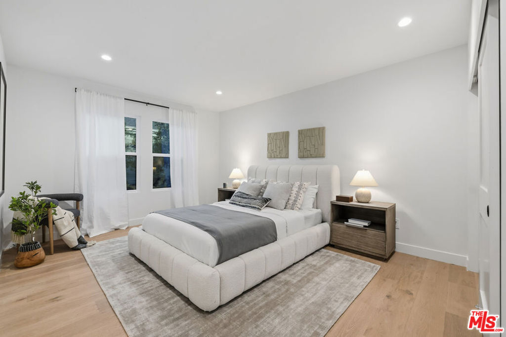 MLS #25628865 image #24