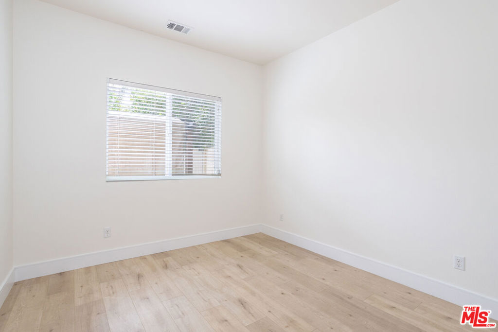 MLS #25629555 image #15