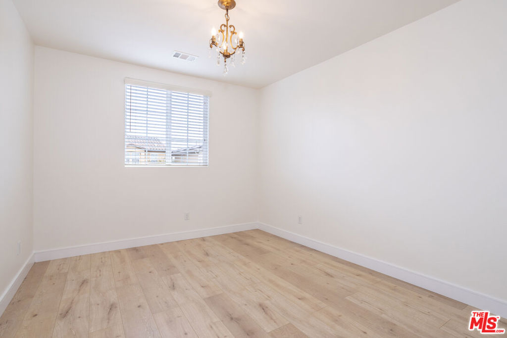 MLS #25629555 image #23