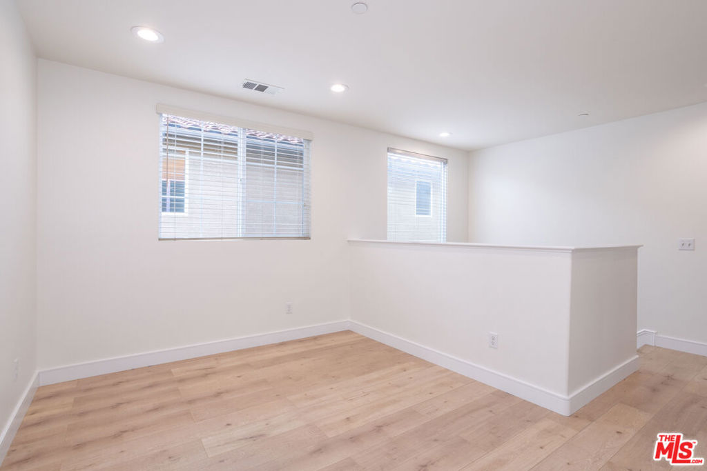 MLS #25629555 image #9