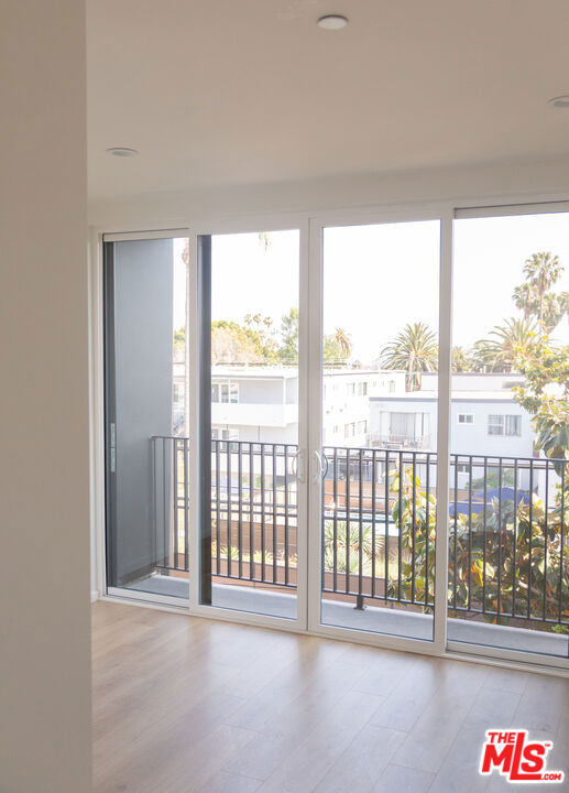 MLS #25630687 image #24