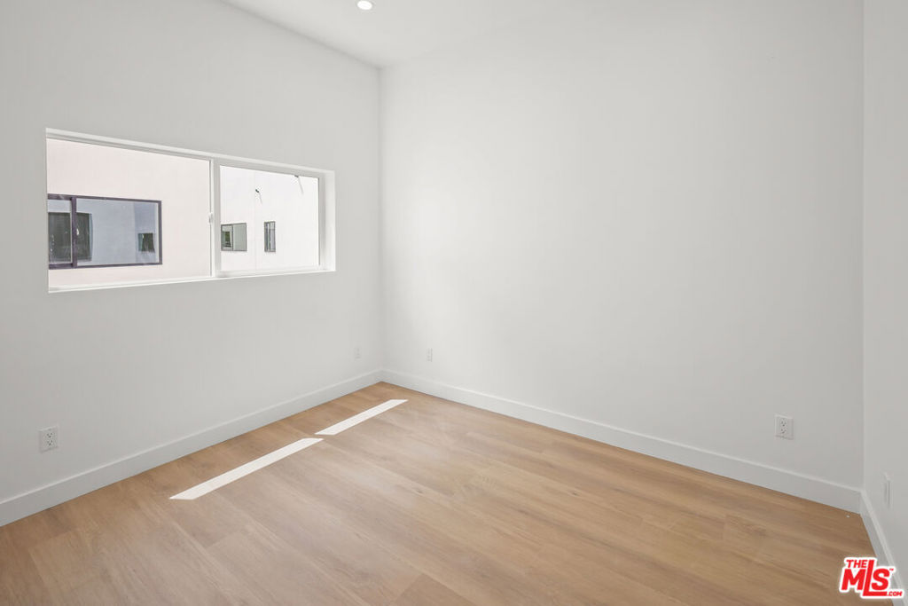 MLS #25630691 image #23