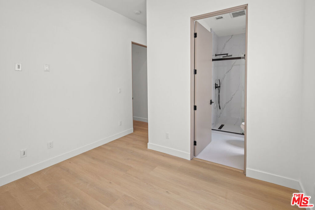 MLS #25630691 image #25