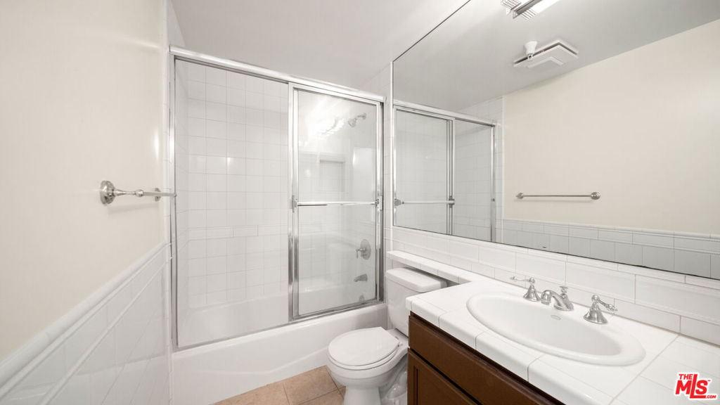 MLS #25630757 image #24