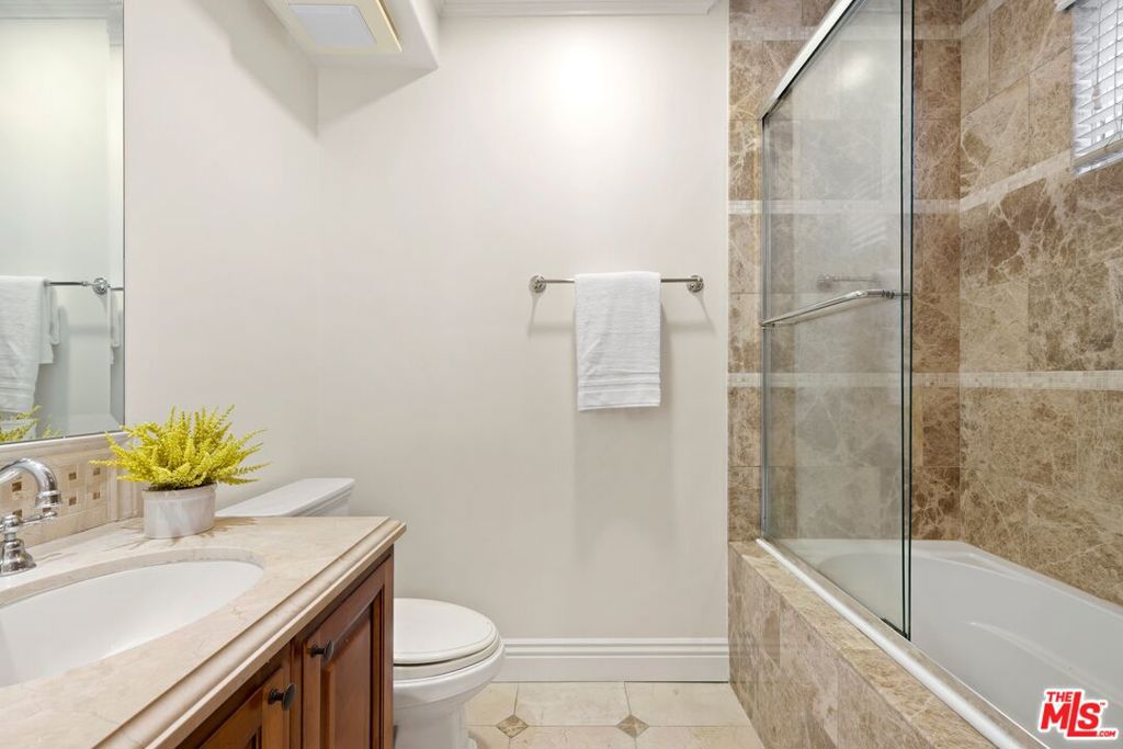 MLS #25631411 image #8