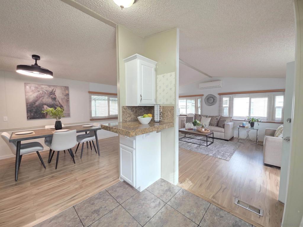 MLS #2600101SD image #5