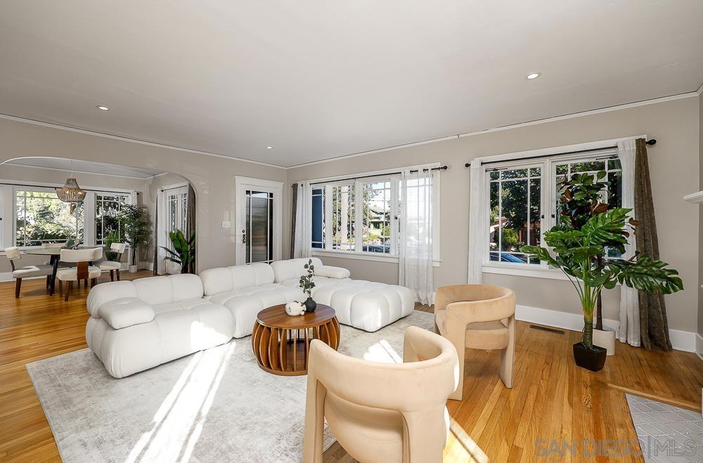 MLS #2601176SD image #6