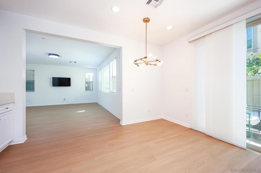 MLS #2601185SD image #10