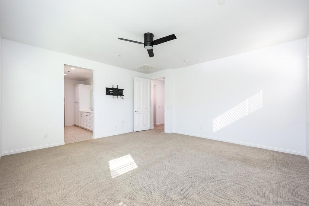 MLS #2601185SD image #24