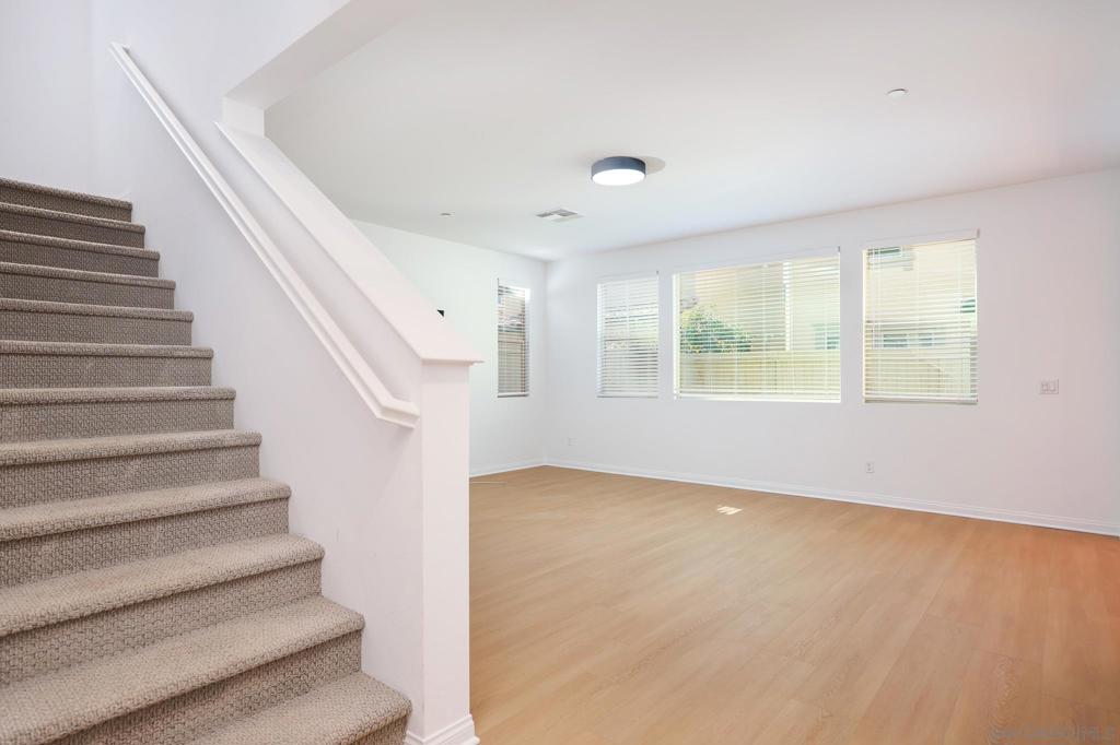 MLS #2601185SD image #4