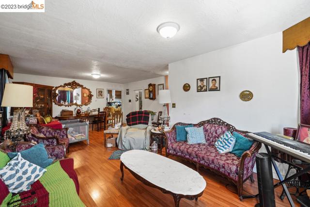 MLS #41025222 image #19