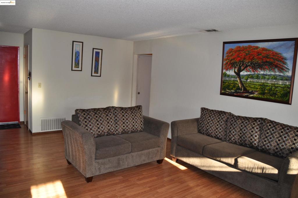 MLS #41096421 image #2