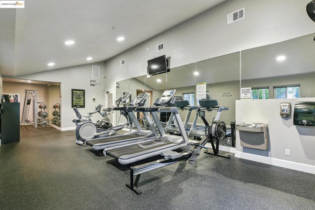 MLS #41096921 image #36