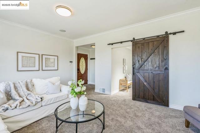 MLS #41100047 image #2