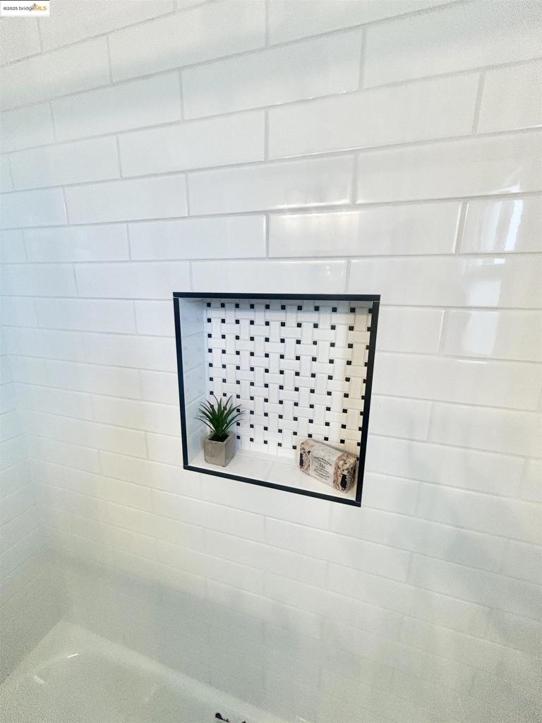 MLS #41101398 image #17