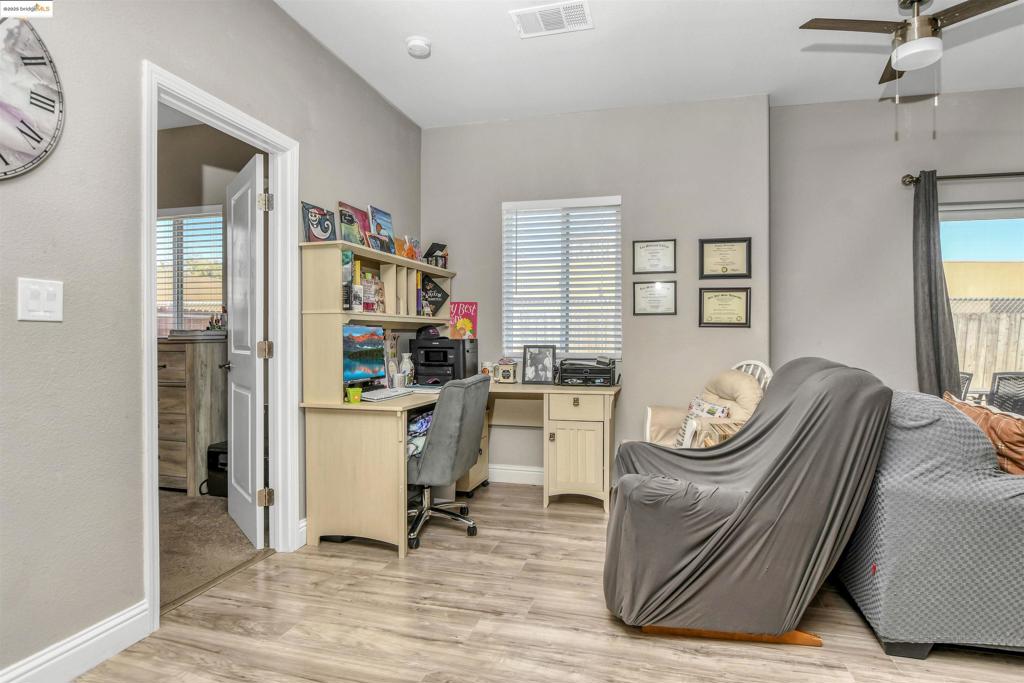 MLS #41102413 image #13