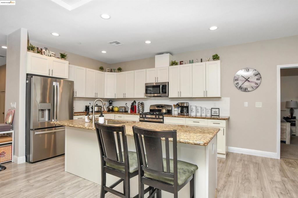 MLS #41102413 image #8