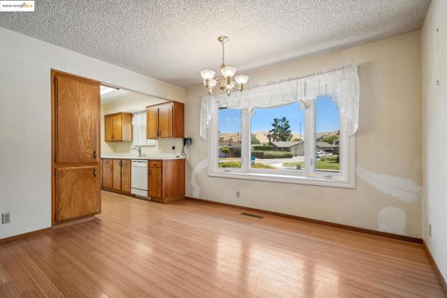 MLS #41103439 image #9
