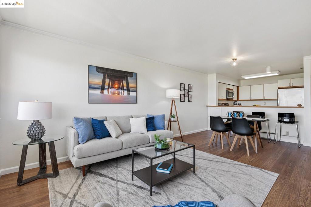 MLS #41104203 image #2