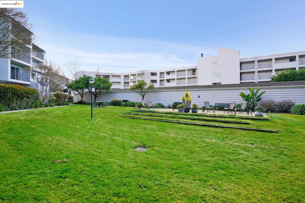 MLS #41104203 image #33